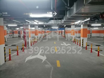 蘇州停車位劃線 選擇中穎不會(huì)錯(cuò),高效快捷,省時(shí)省心省力。