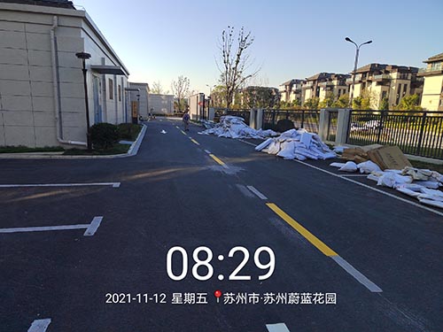 蘇州道路標(biāo)線冷漆多少錢(qián)一平？道路劃線價(jià)格多少一米？