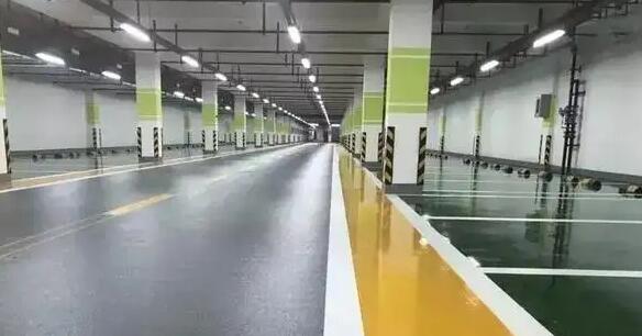 密封固化劑地坪和環(huán)氧地坪有什么區(qū)別？