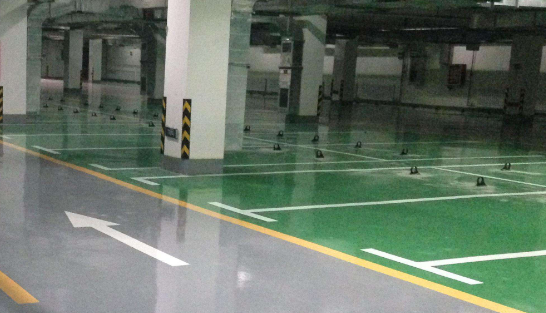 環(huán)氧地坪的意外沾染？告別煩惱，這里有解決方案！
