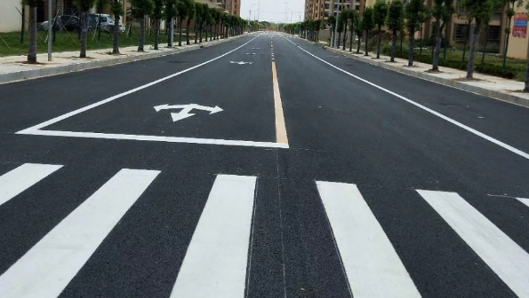 徐州馬路劃線選擇江蘇中穎，專業(yè)助力交通暢行
