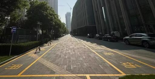 戶外消防劃線規(guī)范？ 考慮到實際環(huán)境和使用需求